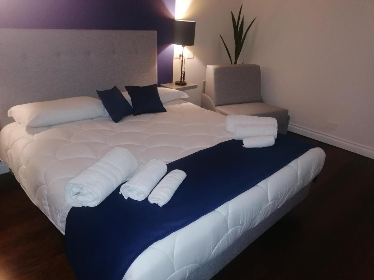 Shine House 3* Rom